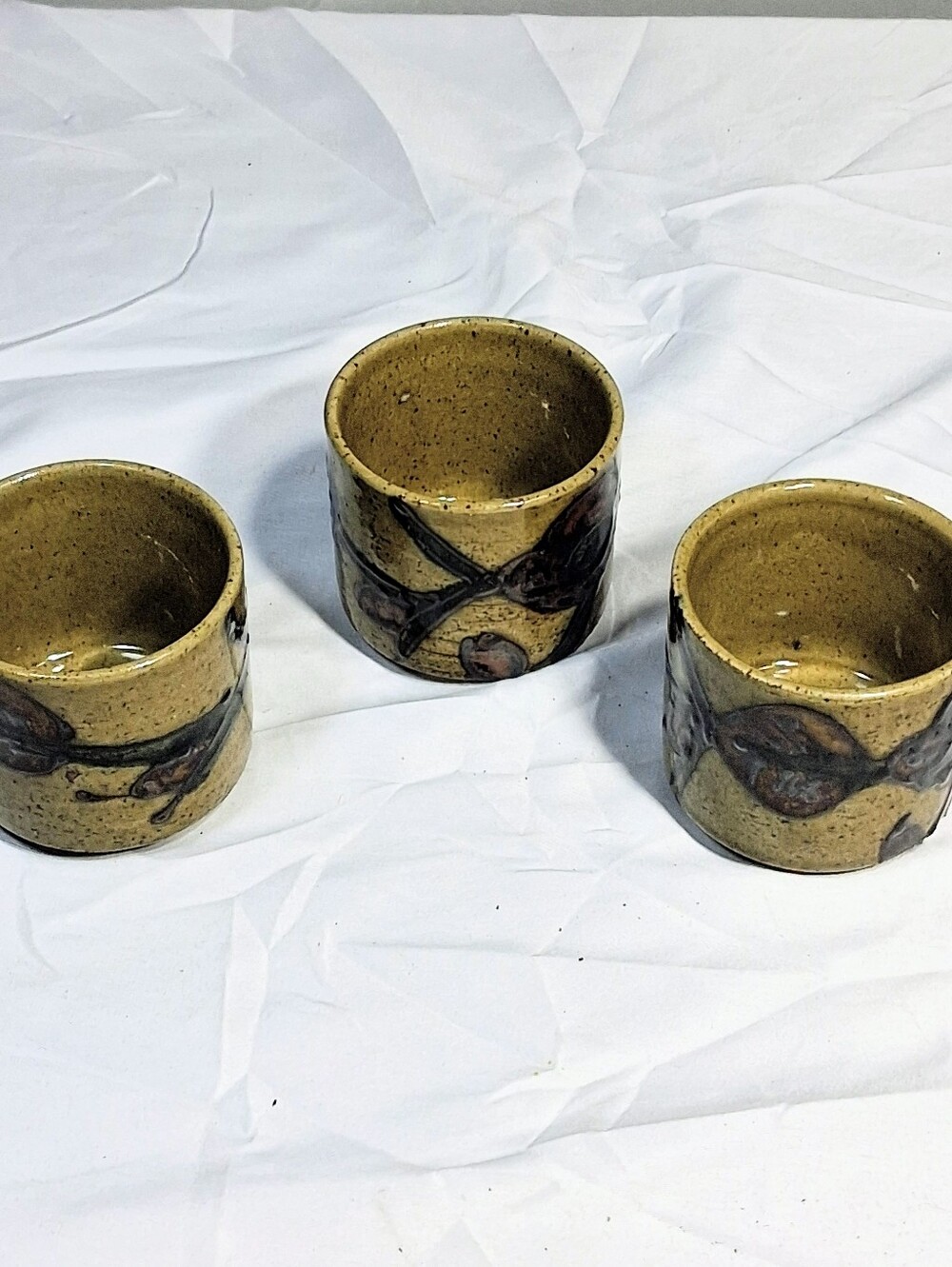 Set Of 3 Japanese Otagiri Sake/Tea/Candle Motives Stoneware Clay Cups 2.5"x2.5" - Picture 2 of 9